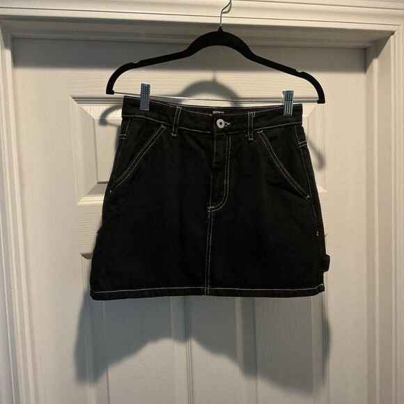Cotton-on Cargo Y2K Women's Black Mini Denim Skirt Size 4 - Picture 4 of 8